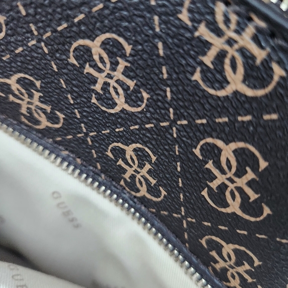 GUESS Brown And Black Women's Tote Bag - Picture 9 of 16